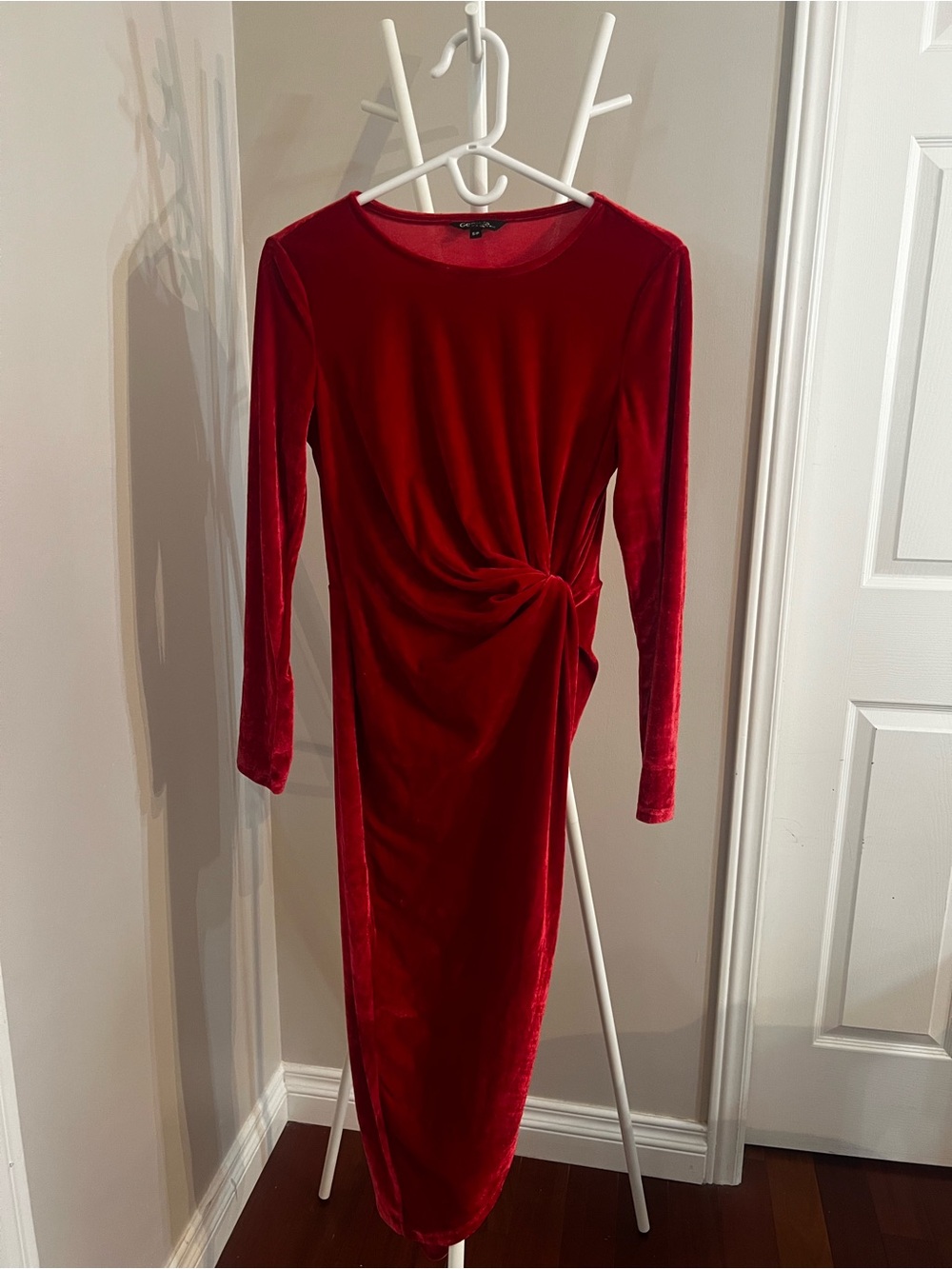 Red Velvet Long-Sleeve Midi Dress
